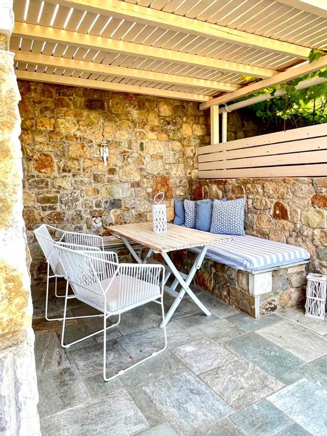 Lithea Villas And Studios By The Sea Agios Petros  외부 사진