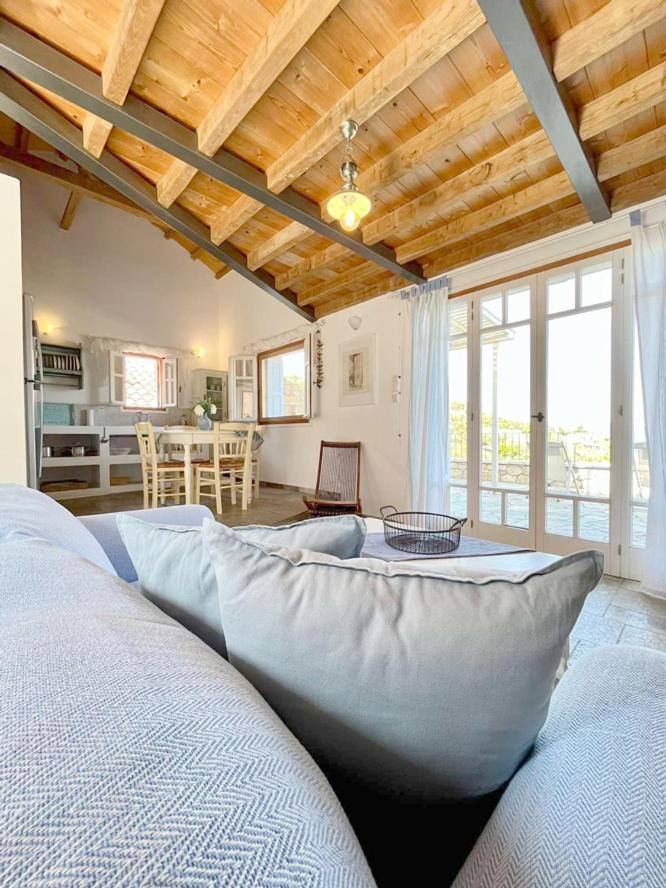 Lithea Villas And Studios By The Sea Agios Petros  외부 사진